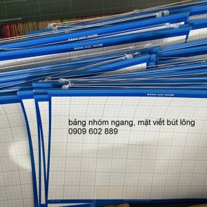 đồ dùng học tập, đồ dùng học sinh, thông tư 37/2021, thông tư 38/2021, nẹp nhựa treo tranh