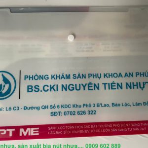 Bìa lá nhựa in nhiều màu, bìa nút nhựa in nhiều màu, bìa lá có túi gắn name card, bìa nút có túi chứa name card